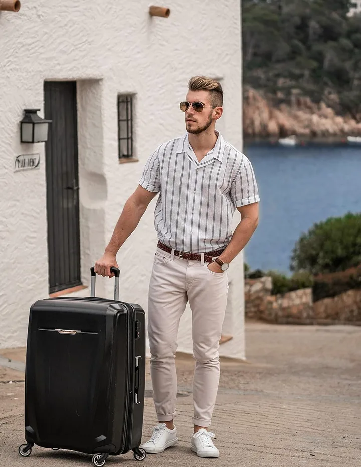 Samsonite Winfield 3 DLX Spinner - Samsonite lightweight luggage